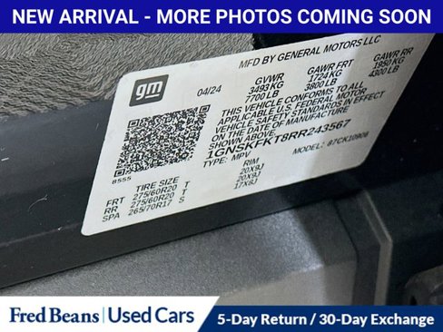 Certified 2024 Chevrolet Suburban Premier w/ Premium Package 2 image 36