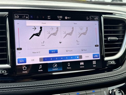 New 2026 Chrysler Pacifica Select image 33