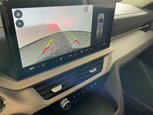 New 2025 Ford Explorer Active w/ Active Comfort Package image 26