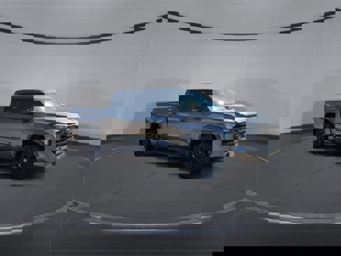 Used 2025 Toyota Tundra Limited image 2