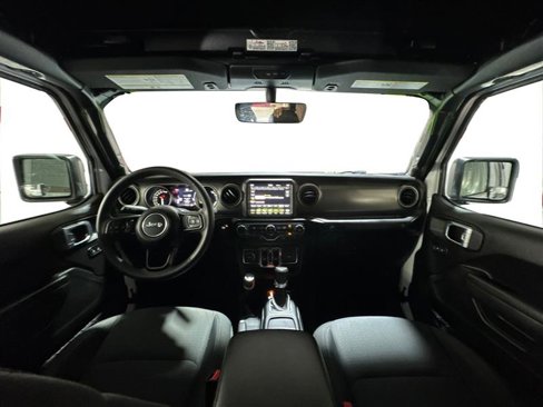 Used 2023 Jeep Wrangler Unlimited w/ 8.4" Radio Group image 14