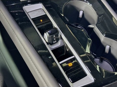 New 2025 Volkswagen Atlas SEL image 19