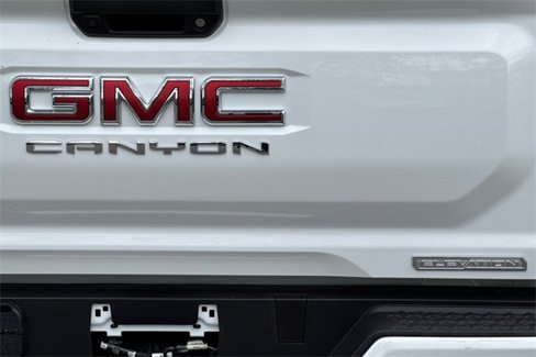 New 2025 GMC Canyon Elevation w/ Convenience Package image 32