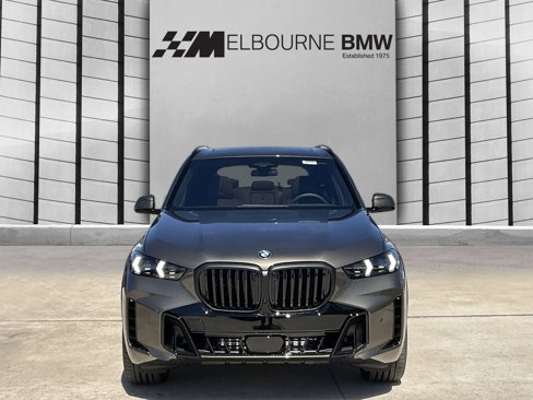 New 2026 BMW X5 sDrive40i w/ M Sport Package image 2