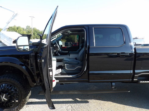 Used 2024 Ford F450 Limited w/ FX4 Off-Road Package image 13