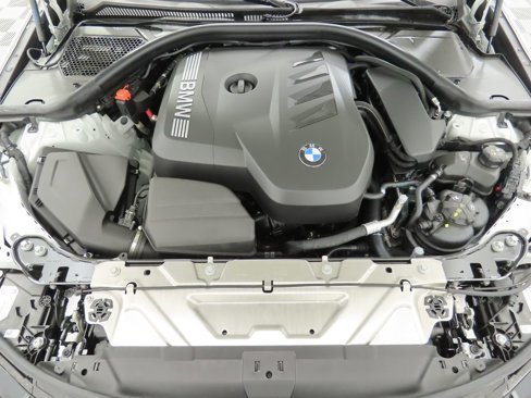 Used 2025 BMW 330i Sedan w/ Convenience Package image 30