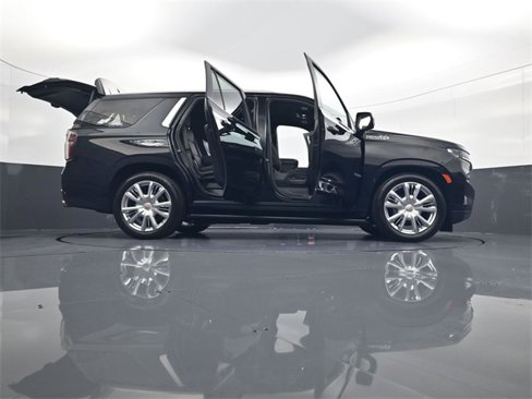 Used 2023 Chevrolet Tahoe High Country image 34