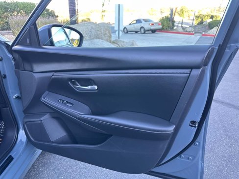 Used 2024 Nissan Sentra SV w/ Trunk Package image 38