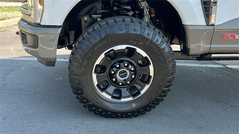 New 2026 Ford F250 4x4 Crew Cab Super Duty image 10
