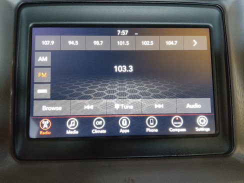Used 2022 Dodge Charger SXT image 25