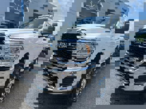 New 2024 RAM 2500 Tradesman w/ Chrome Appearance Group image 2