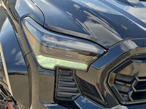 Certified 2025 Toyota Tacoma TRD Pro image 32