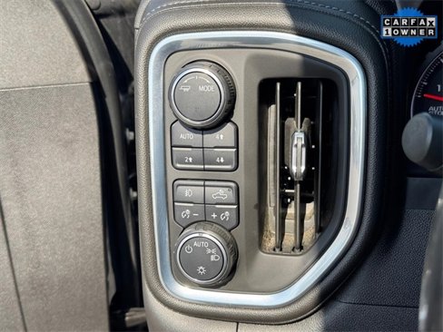 Used 2020 Chevrolet Silverado 1500 RST image 22