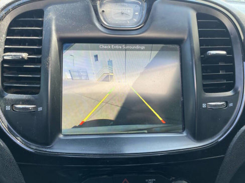 Used 2018 Chrysler 300 S w/ 300S Premium Group image 15