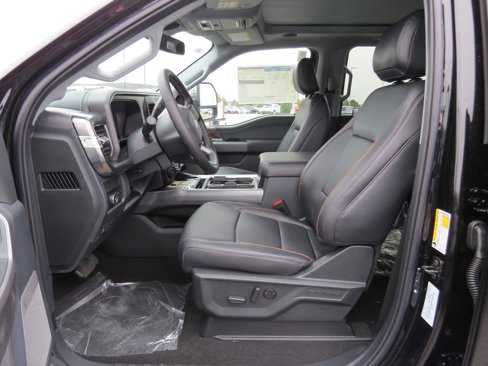 New 2025 Ford F250 Lariat image 13