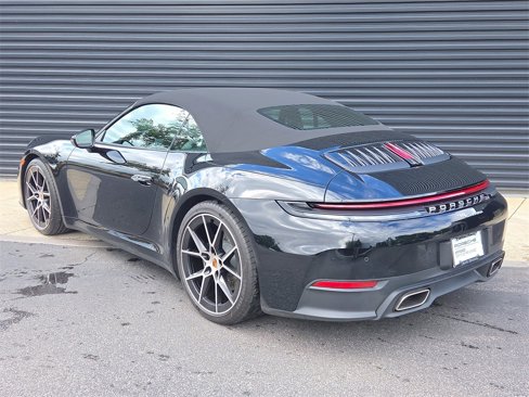 Certified 2025 Porsche 911 Carrera image 3