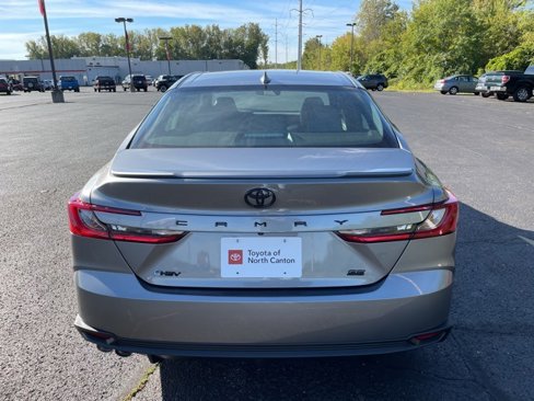 New 2026 Toyota Camry SE image 4