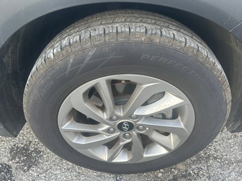 Used 2017 Hyundai Tucson SE image 22