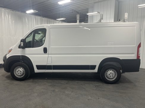 Used 2025 RAM ProMaster 2500 w/ Premium Convenience Group image 6