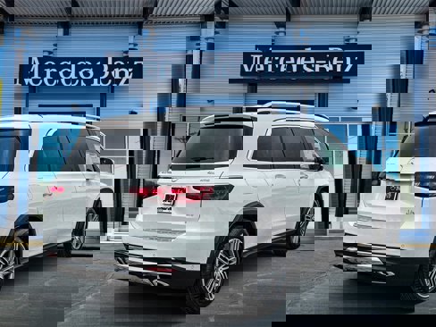 New 2026 Mercedes-Benz GLS 450 4MATIC image 6