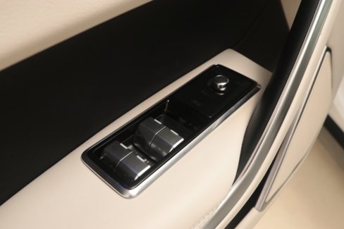 Used 2024 Jaguar F-PACE R-Dynamic S image 35