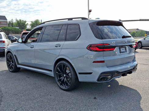 New 2026 BMW X7 M60i image 3