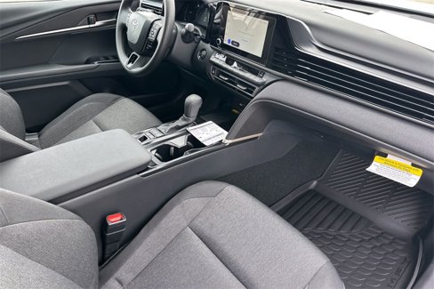 New 2026 Toyota Camry LE image 15