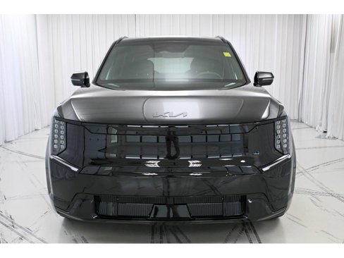 New 2026 Kia EV9 Land w/ Nightfall Edition Package image 3