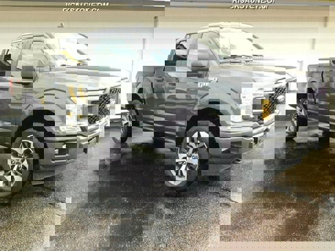Used 2020 Ford F150 XL w/ Equipment Group 101A Mid image 4