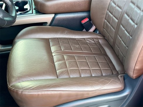 Used 2024 Nissan Titan Platinum Reserve image 20