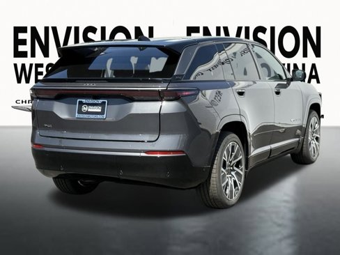 New 2025 Jeep Wagoneer Limited image 8