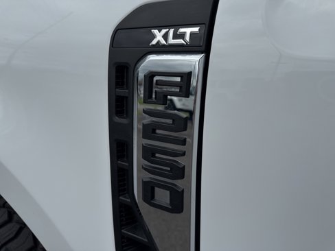 Used 2024 Ford F250 XLT image 16
