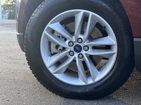 Used 2015 Ford Edge SEL w/ Equipment Group 201A image 32