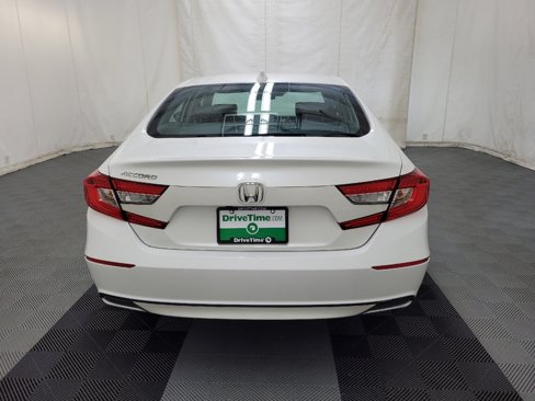 Used 2019 Honda Accord EX image 7