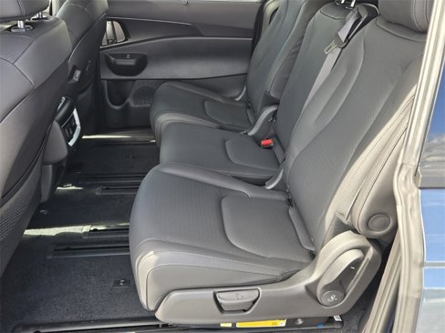 New 2026 Kia Carnival SX Prestige image 8