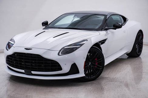 New 2025 Aston Martin DB12 Coupe image 3