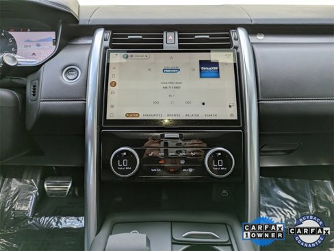 Certified 2024 Land Rover Discovery Metropolitan Edition image 18