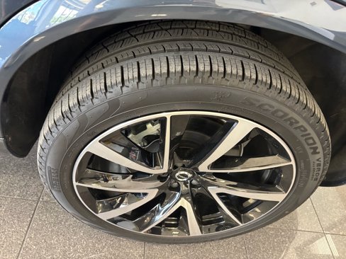 Used 2024 Volvo XC90 B5 Plus w/ Protection Package Premier image 54
