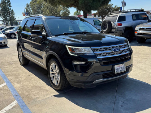 Used 2018 Ford Explorer XLT w/ Equipment Group 202A image 4