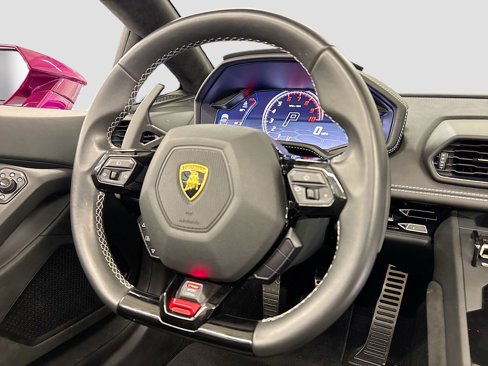 Used 2022 Lamborghini Huracan EVO image 10