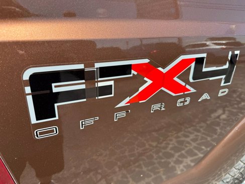 Used 2011 Ford F350 Lariat w/ Lariat Interior Pkg image 21