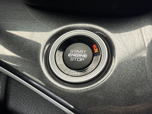 Used 2022 Jeep Grand Cherokee Altitude image 7
