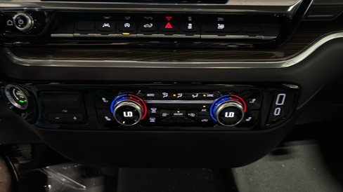 New 2026 GMC Sierra 1500 Elevation image 25