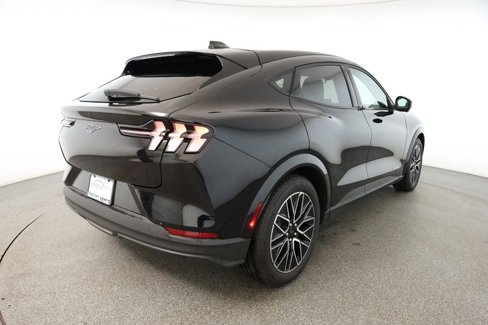 Used 2025 Ford Mustang Mach-E Premium image 4