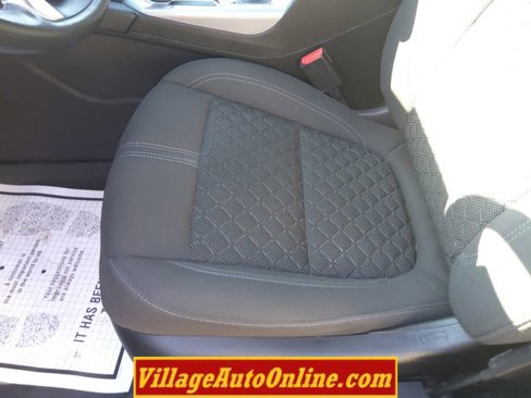 Used 2019 Chevrolet Blazer LT image 18