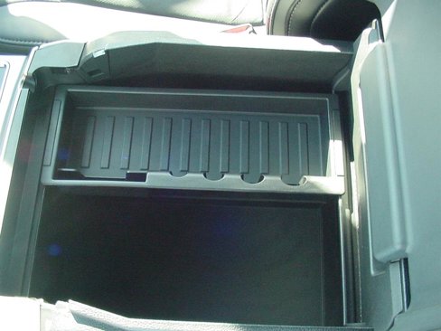 Used 2015 Ford F150 Platinum w/ Equipment Group 701A Luxury image 30