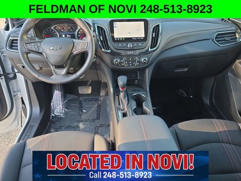 Used 2022 Chevrolet Equinox RS w/ Infotainment Package image 12