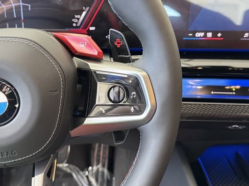 New 2026 BMW M5 w/ Carbon Package image 18