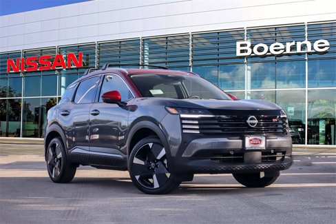 New 2026 Nissan Kicks SR image 1