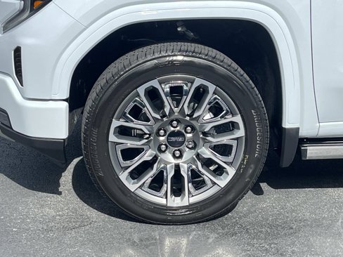 New 2026 GMC Sierra 1500 Denali Ultimate image 13